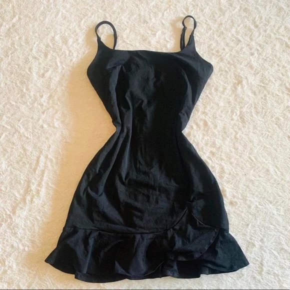 Princess Polly Kiribati Dress - Picture 2 of 6